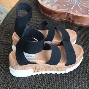 Steve Madden Bandi platform wedge sandal